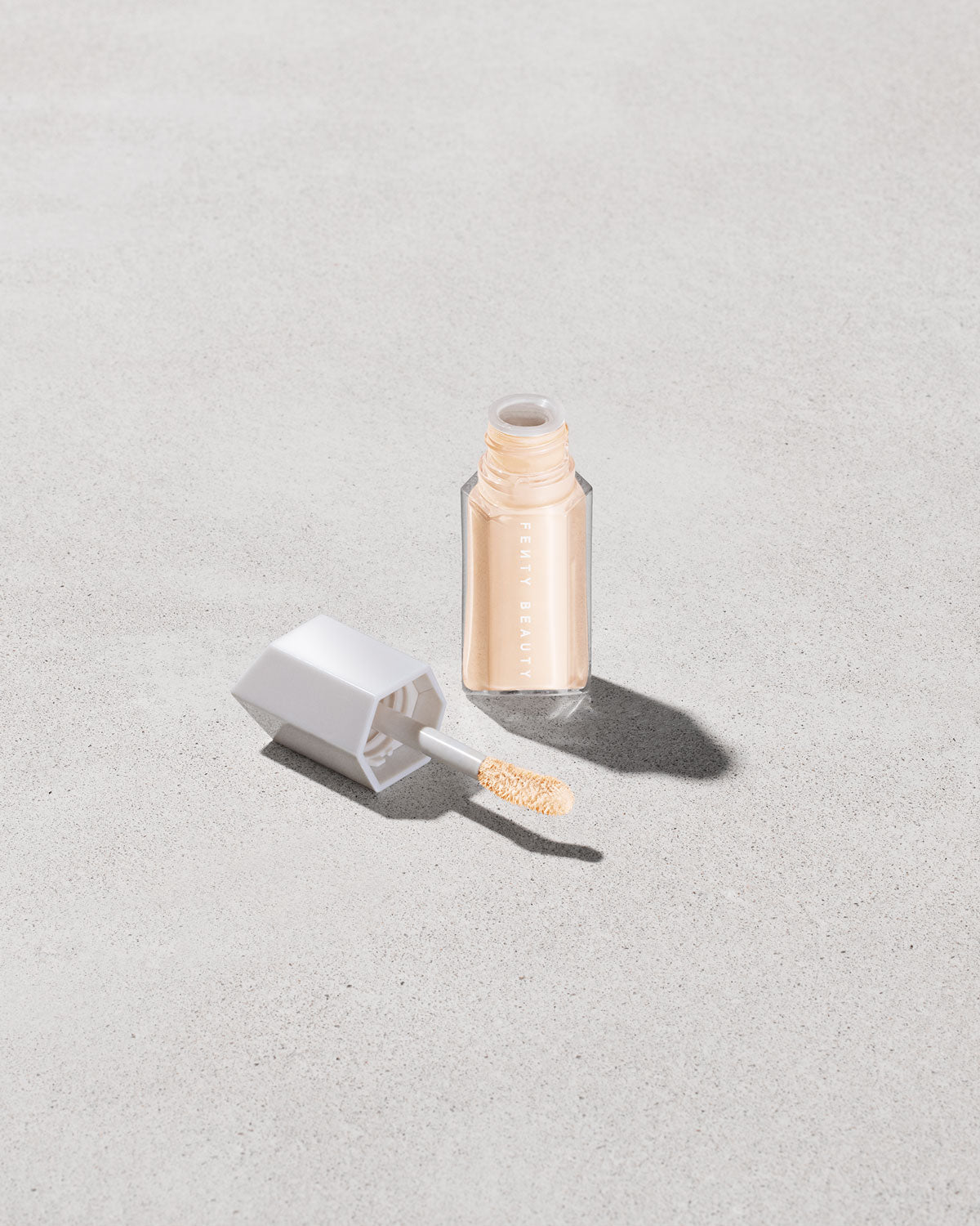 We're Even Hydrating Longwear Concealer ?? 140N - Image 14