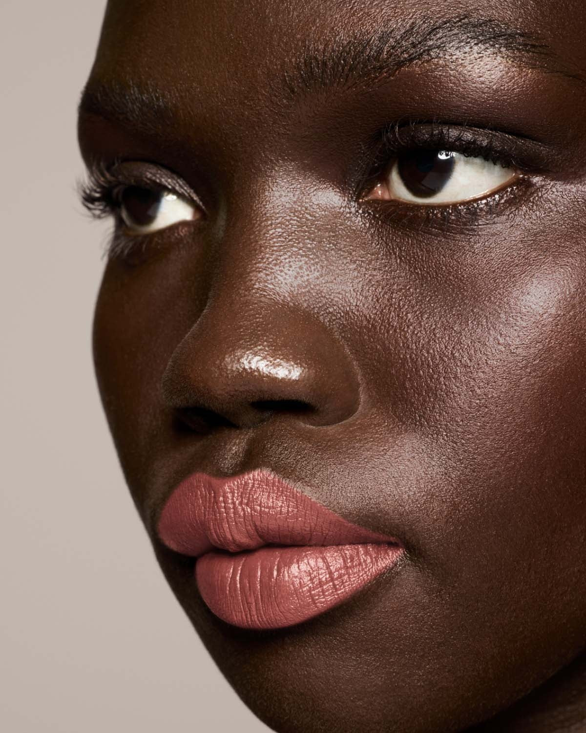 Stunna Lip Paint Longwear Fluid Lip Color ?? Uninterested - Image 4